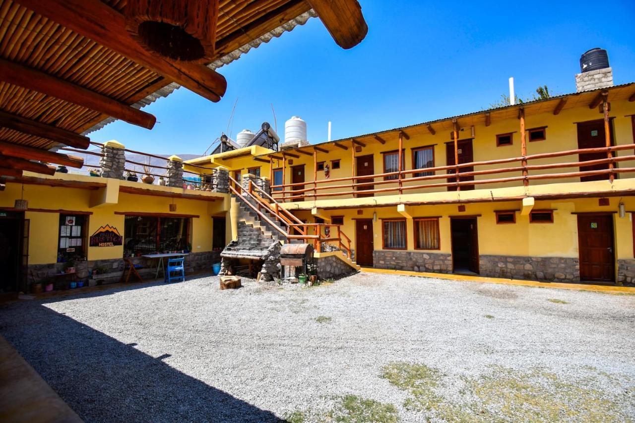 Rustica Hostal